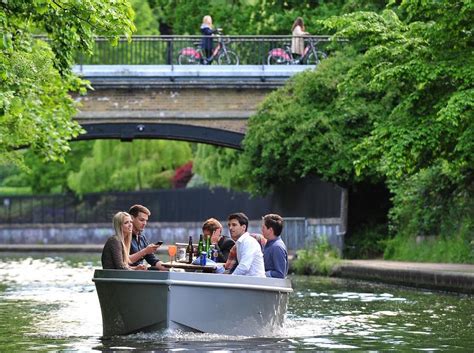 london canal party boat